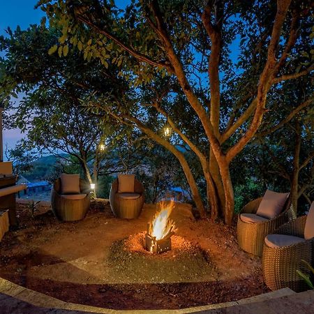 Saffronstays Harrier Crest, Lonavala - A Frame Villa With Bathtub Serving Delicious Veg Food المظهر الخارجي الصورة