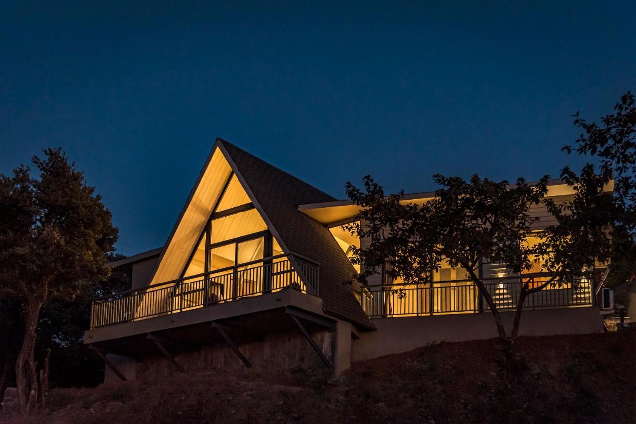 Saffronstays Harrier Crest, Lonavala - A Frame Villa With Bathtub Serving Delicious Veg Food المظهر الخارجي الصورة