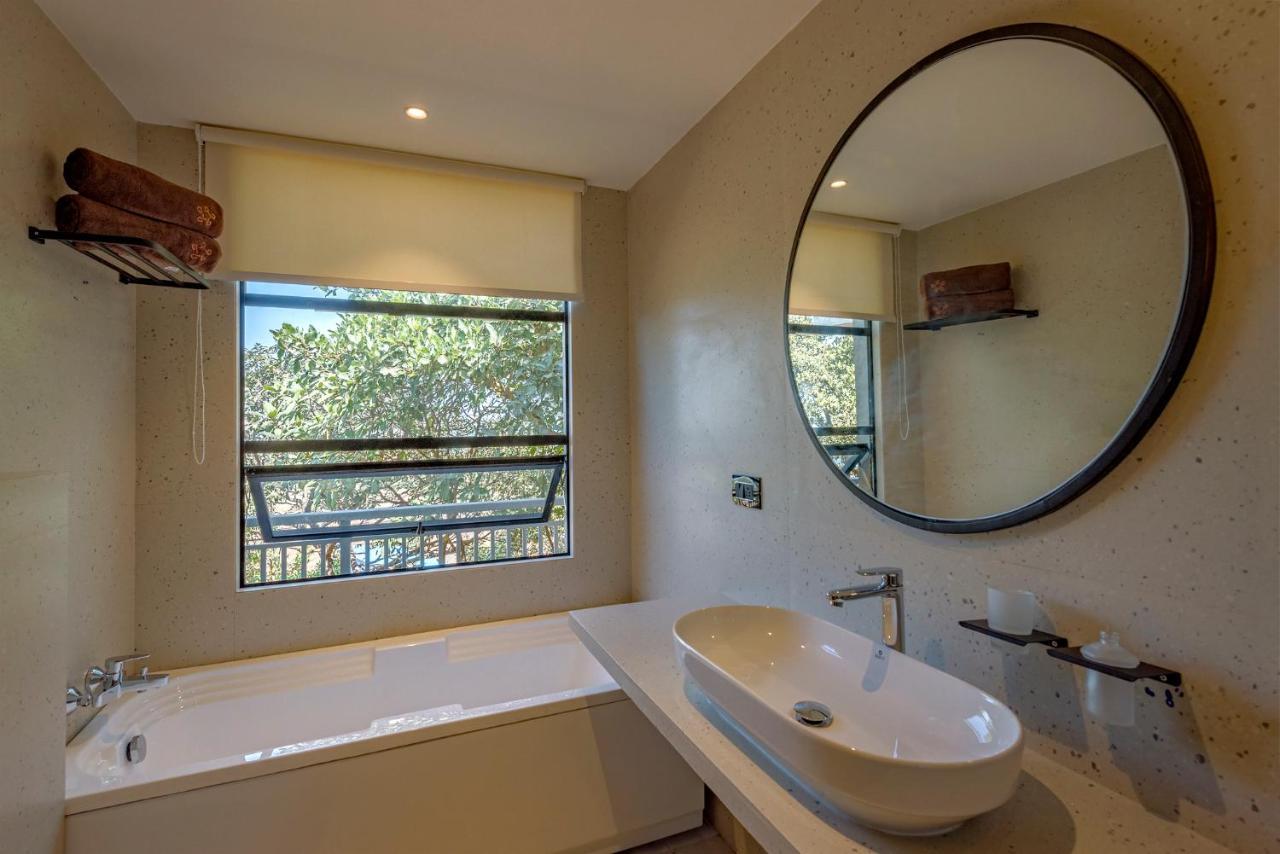 Saffronstays Harrier Crest, Lonavala - A Frame Villa With Bathtub Serving Delicious Veg Food المظهر الخارجي الصورة